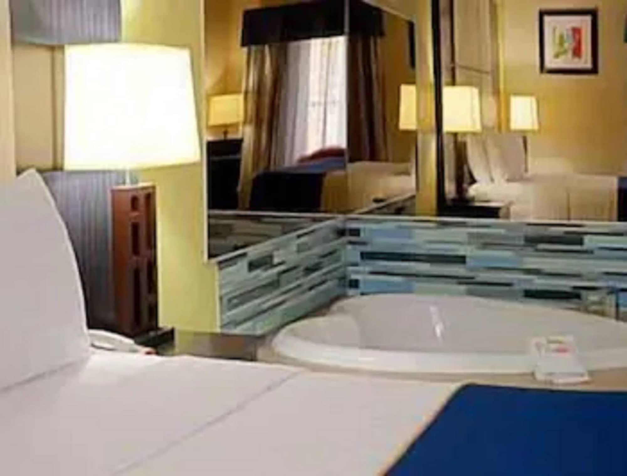 Super 8 By Wyndham Irving/Dfw Apt/North Eksteriør billede
